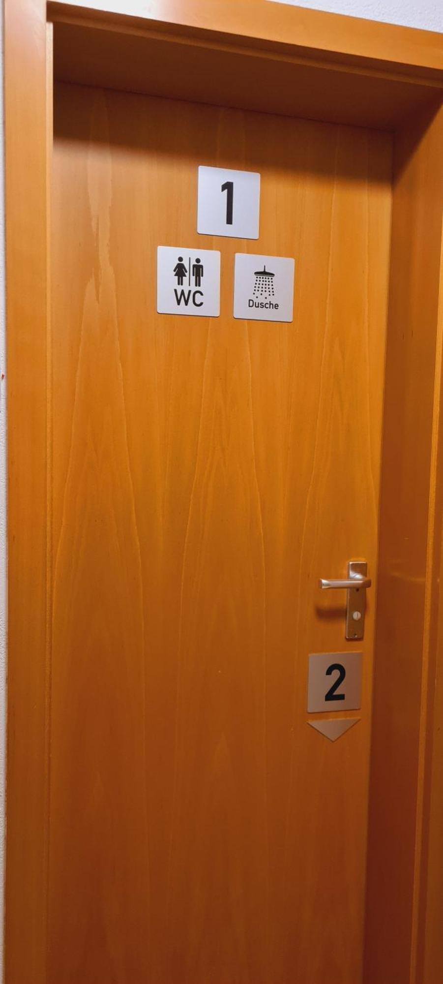 Lichtdurchflutetes Zimmer - Mainwiesen Waldbuttelbrunn エクステリア 写真